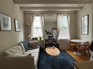 2212 Locust St #1F, Philadelphia, PA 19103