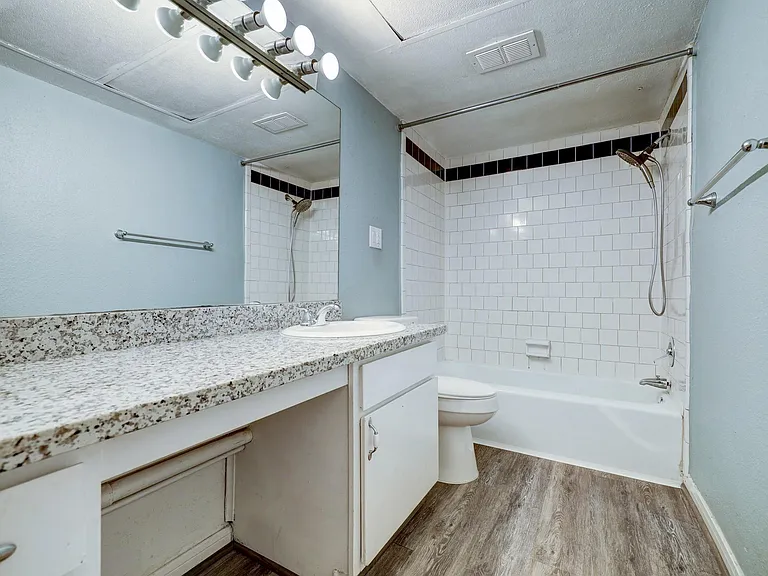 4633 Wild Indigo St #542 — Photo 9
