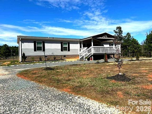 3rd image of 1808 Aiken Rd