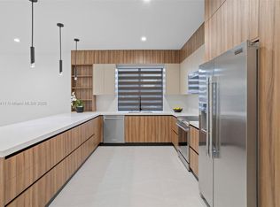 918 SW 78th Pl, Miami, FL 33144