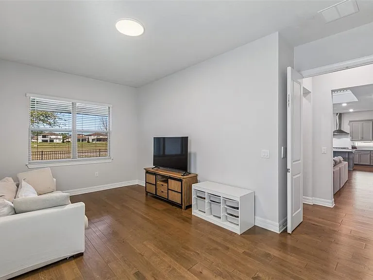 9070 Woodland Forest Rd — Photo 38