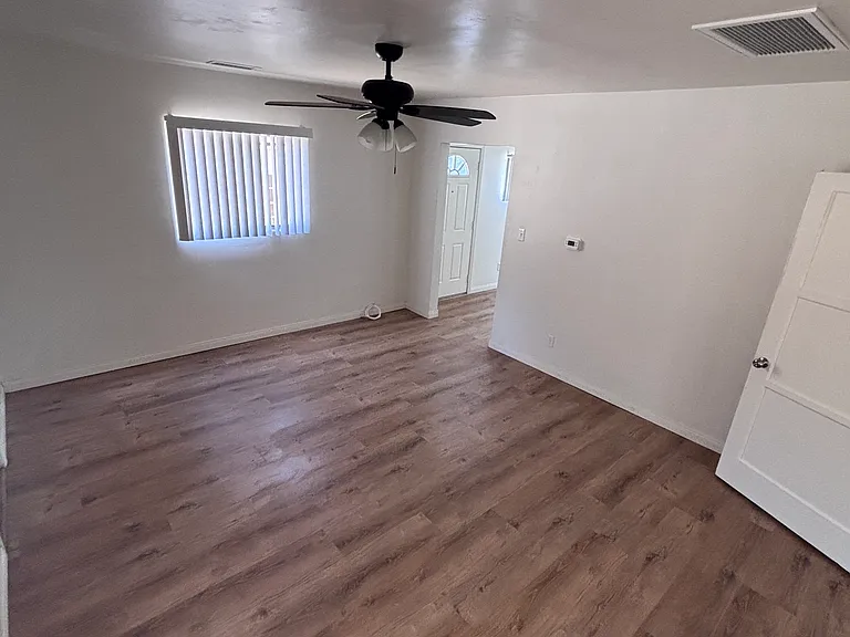 8564 Winter Gardens Blvd — Photo 20