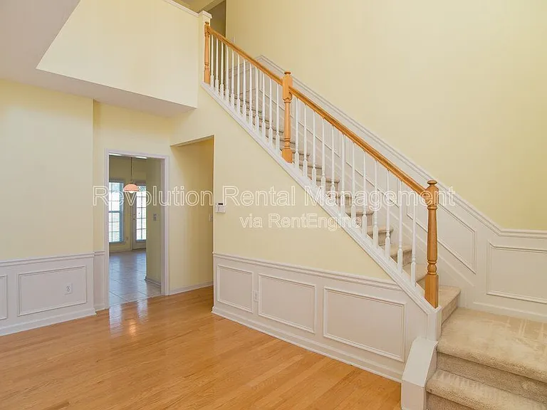 11655 Crossington Rd — Photo 3