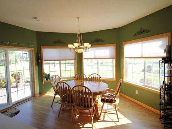 4th image of 4997 85th St NE
