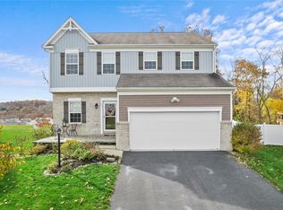 217 Horse Shoe Dr, Clinton, PA 15026