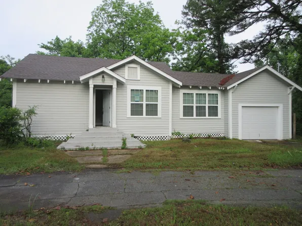 328 S Talton St, Minden, LA 71055