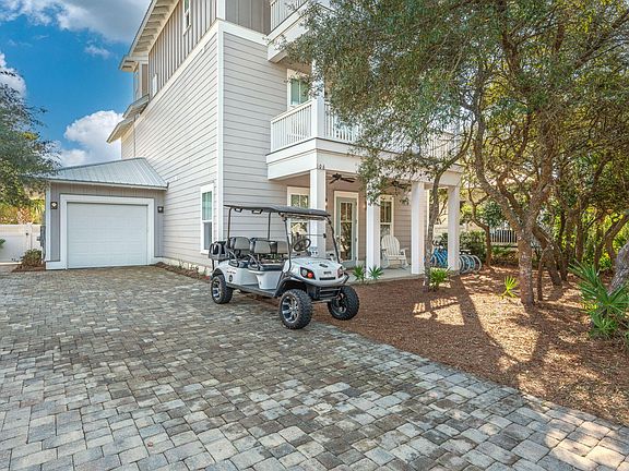 3rd image of 106 A St