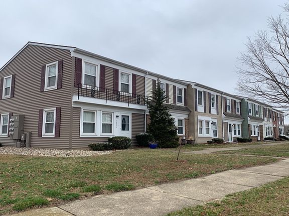 3rd image of 3805 W Buena Vista Ct