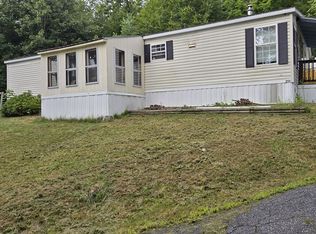 215 Gore Rd, Oxford, ME 04270