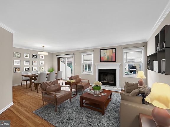 2nd image of 107 Reveille Rd #107