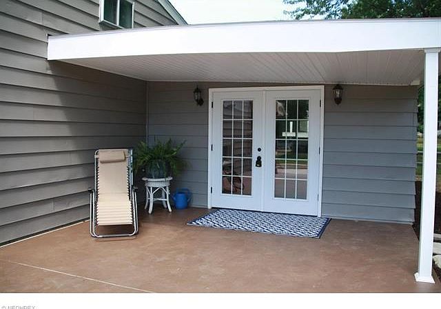 1st image of 9901 Cynthia Dr