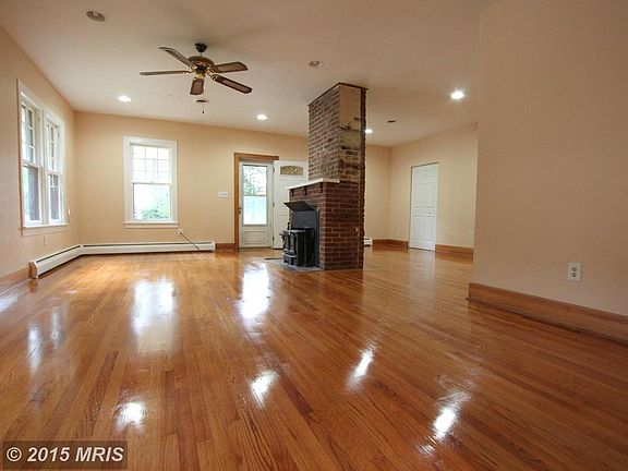 Living Room 3