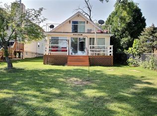 N28W26928 Woodland Dr, Pewaukee, WI 53072