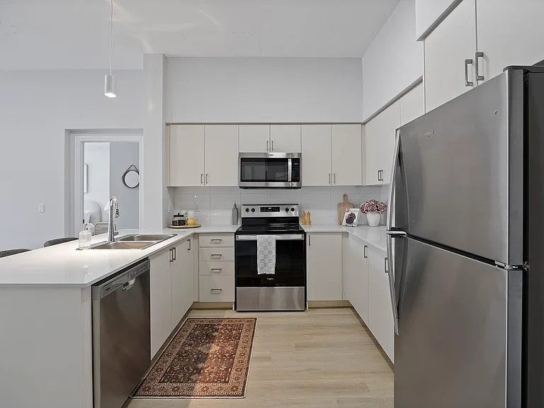 70 Dean Ave — Photo 48