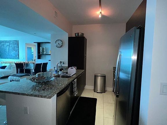 5th image of 950 Brickell Bay Dr APT 3105