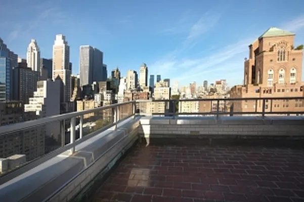 Sold by Fox Residential Group | media 34