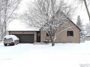 4308 E Belmont Cir, Sioux Falls, SD 57103