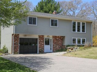 245 Greenwood Dr, South Kingstown, RI 02879