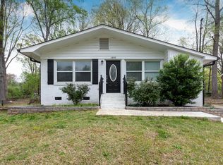 2408 Dora Dr, Charlotte, NC 28215