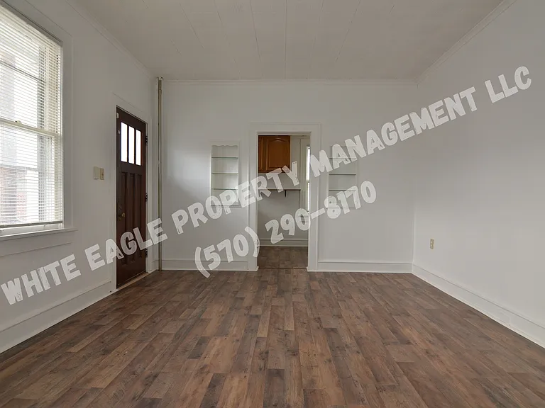 208 Olyphant Ct #A — Photo 3