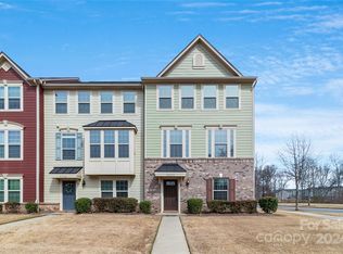 4004 Zilker Park Dr, Charlotte, NC 28217