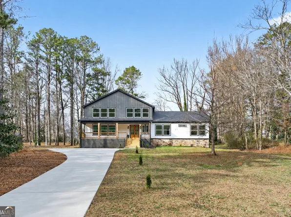 170 Lakeview Ln, Fayetteville, GA 30214