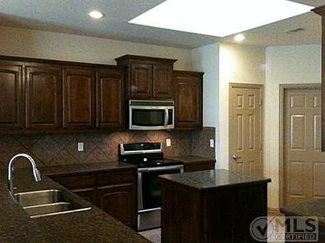 4th image of 2720 Twinflower Dr