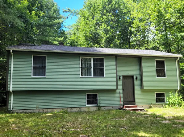 13 Doughty Farm Road, Gray, ME 04039