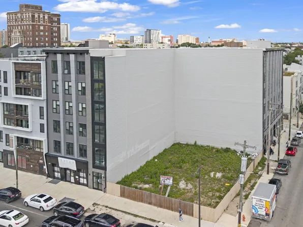 619 W Girard Ave, Philadelphia, PA 19123