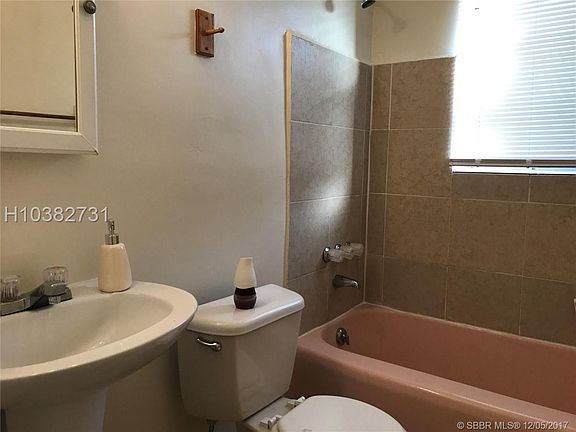 5th image of 3401 NW 173rd Ter