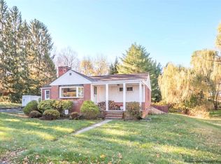20 Lakeview Ave, Kingston, NY 12401
