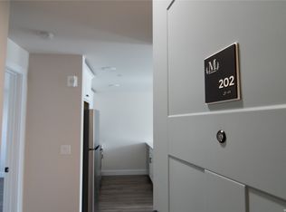 1090 New York Ave #202, Huntington Station, NY 11746