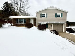 10 Merchant Rd, Warren, PA 16365