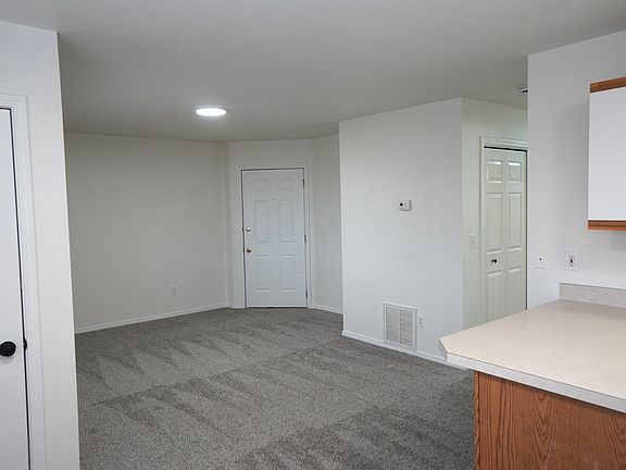 3rd image of 4684 W Pasadena Ln #201