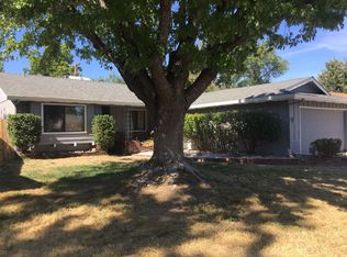 2074 Wilder Dr, Redding, CA 96001