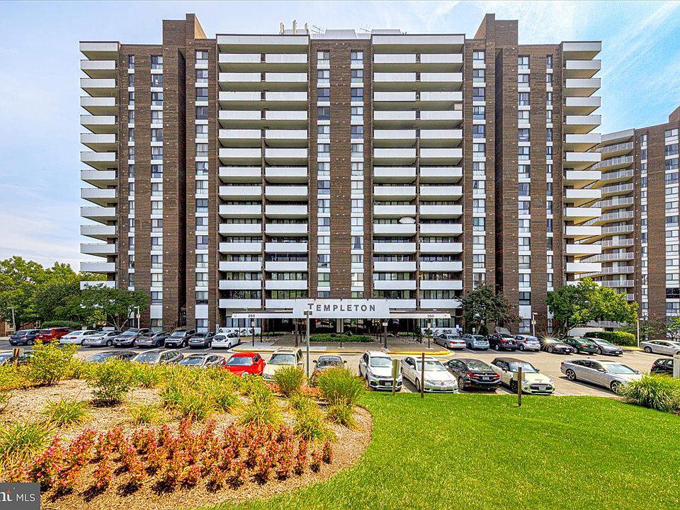 1st image of 250 S Reynolds St APT 305