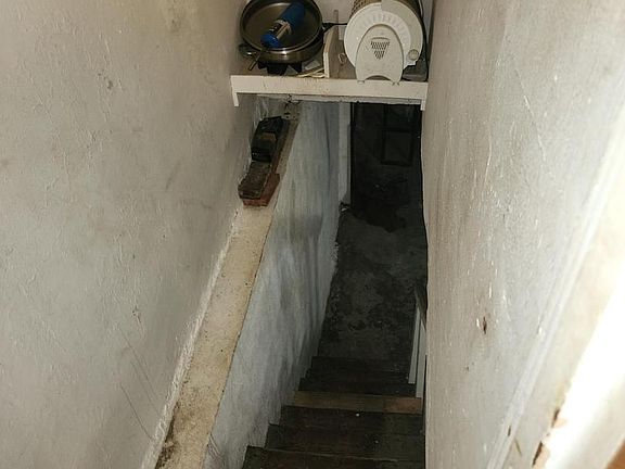 5th image of 5514 Harmer St