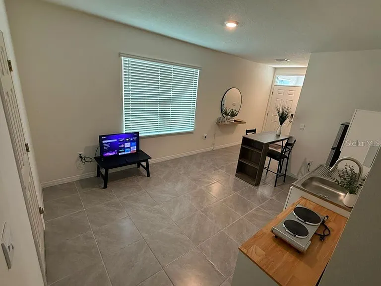 659 Park Place Blvd — Photo 8
