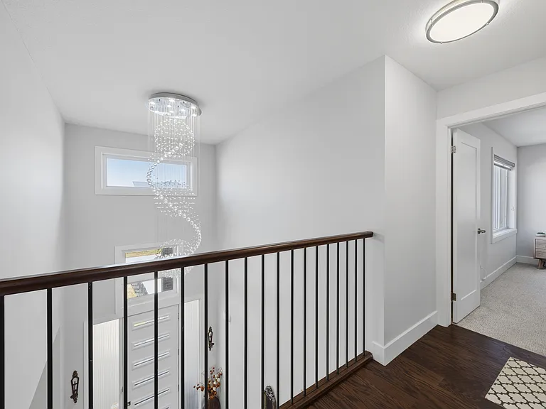 1615 Sandridge Ln — Photo 30