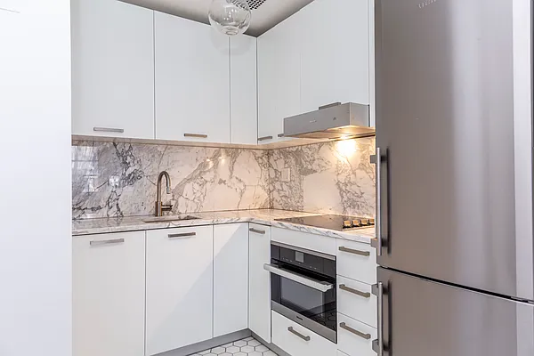 Rented by Keller Williams NYC | media 9