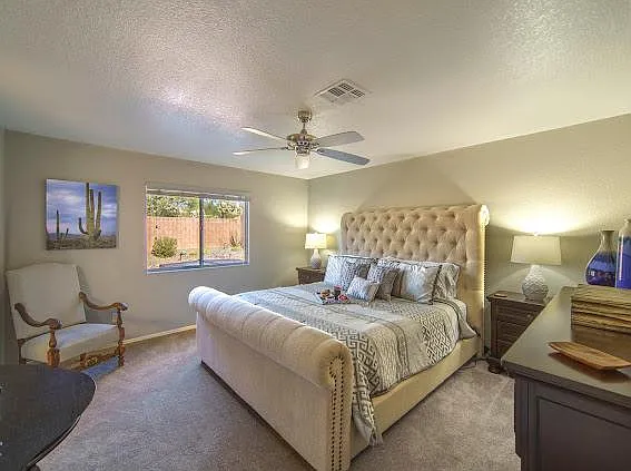 5560 W Dove Of Peace Dr — Photo 10