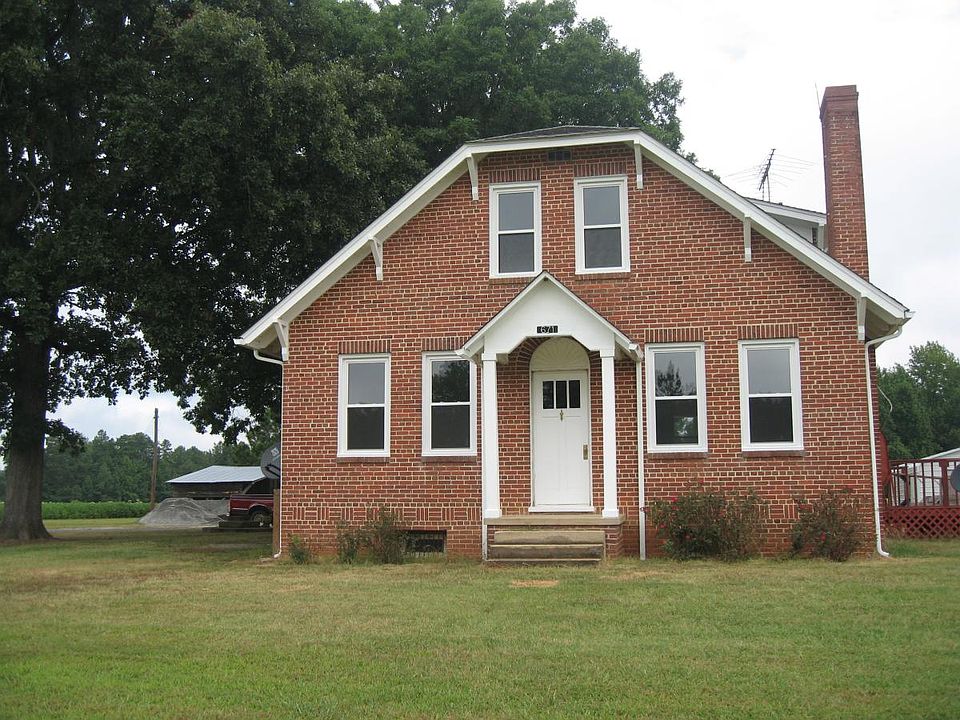 front view exterior