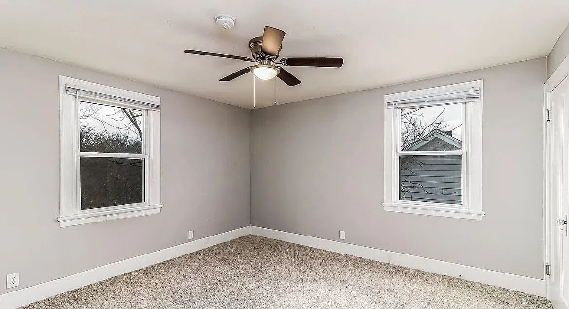 Van Zandt Dr, Cincinnati — Photo 3