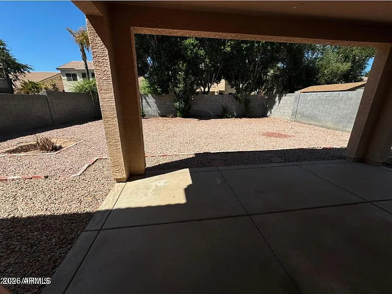 1470 W Armstrong Way — Photo 35