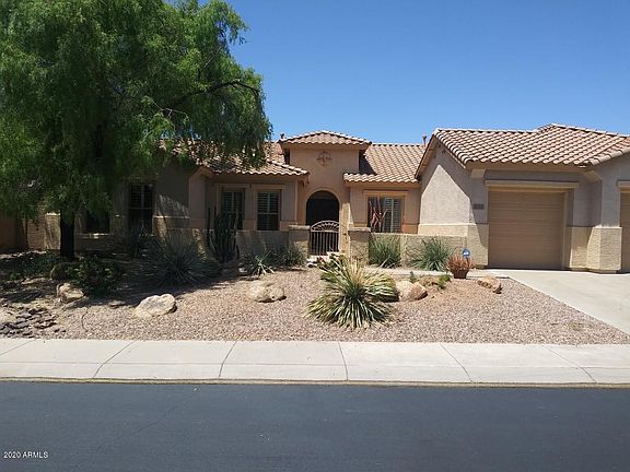 3rd image of 40002 N Maidstone Ct