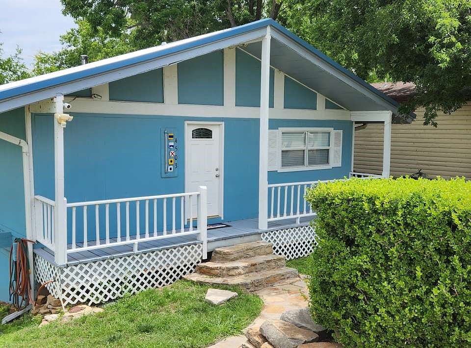 1st image of 4503 Lakeshore Dr