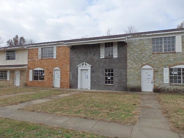 1st image of 105 Amelia Dr