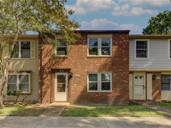 381 Deputy Ln Unit E, Newport News, VA 23608