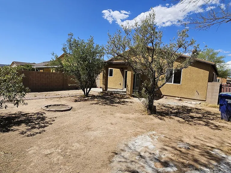 5072 E Fishhook Ct — Photo 18