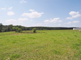 323 Johnson Rd, Lumberton, MS 39455